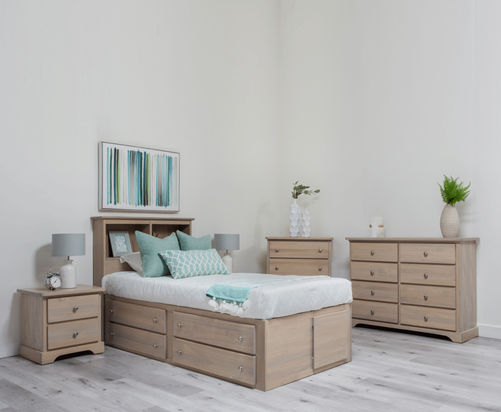 Youth Collection Mates & Captains Beds
